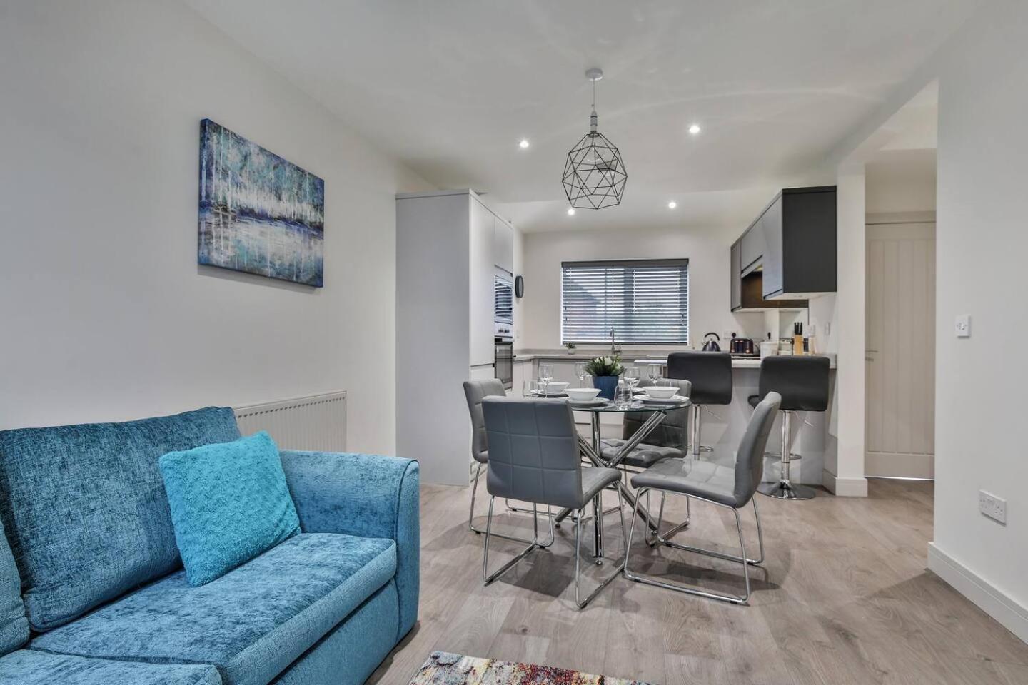 Magnificent, Renovated Whole House With Garden Villa Sheffield Bagian luar foto